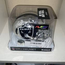 Davante Adams Signed Autographed Las Vegas Raiders Flash Chrome Helmet Beckett C.O.A Hologram limited edition Authentic “Raider Nation”