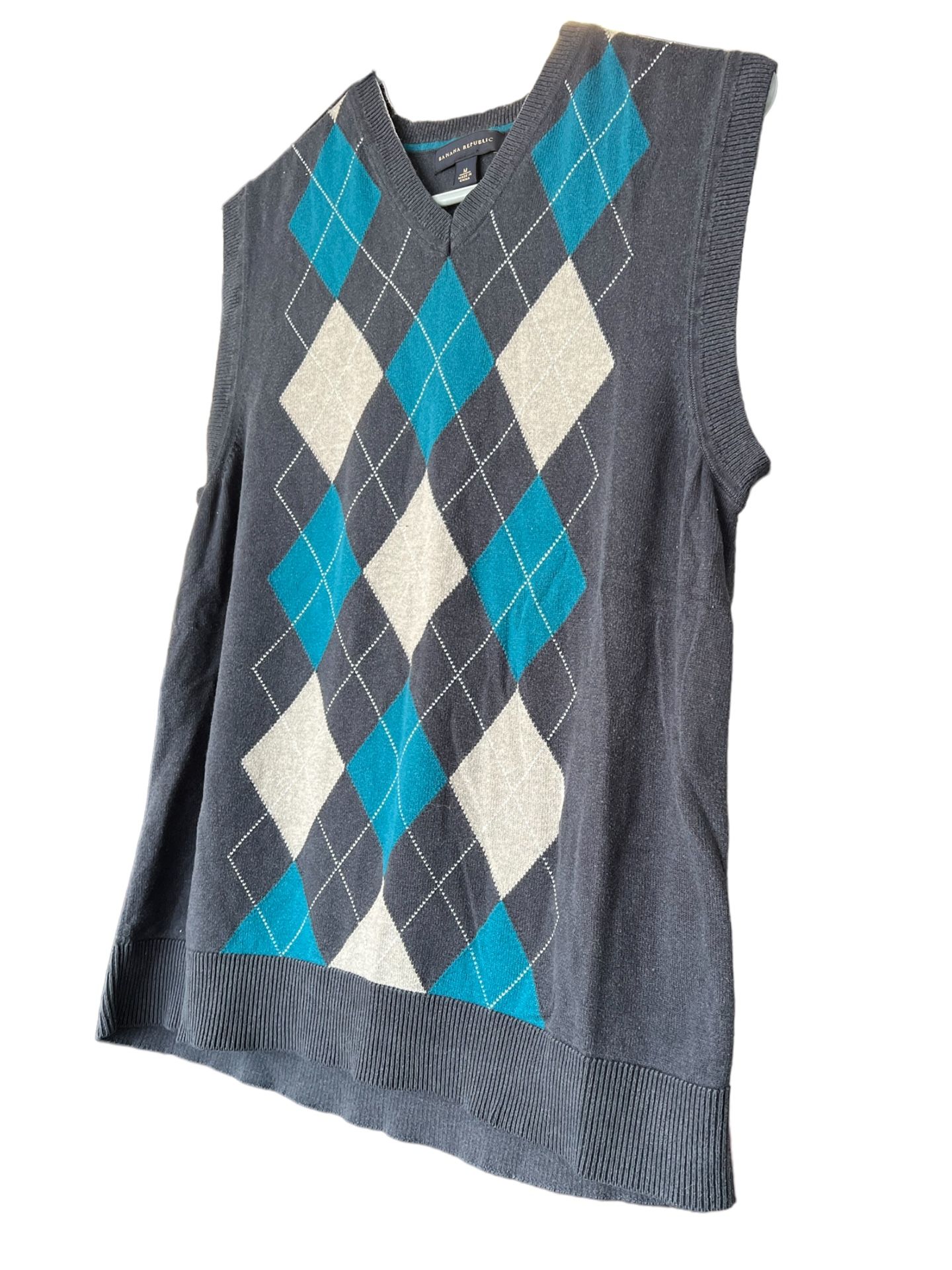 Banana Republic Silk Cashmere Sweater Vest Argyle V Neck Blue and Gray Academia.  80% Silk 15% Cotton 5%Cashmere comes from pet and smoke free househo