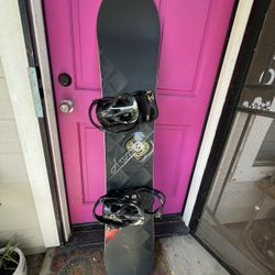 Salomon Snowboard Size 158 Along With Bag And Boots Size 12