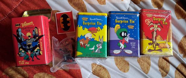 Vintage Whitman's & Russell Stover Surprise Tins Lot