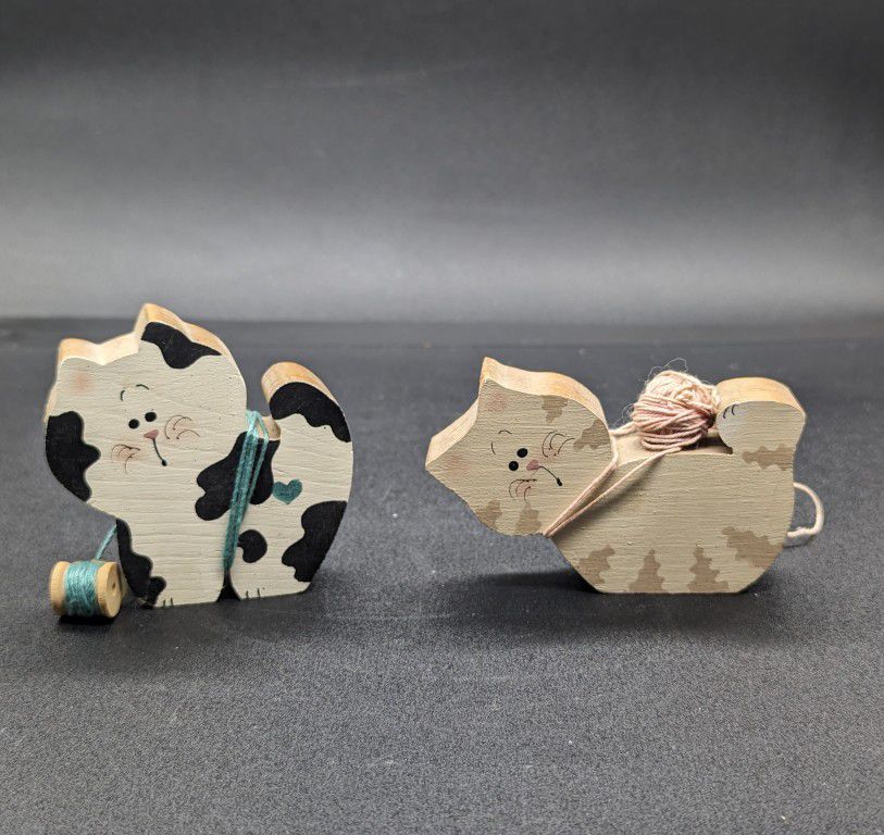 2) 91 VTG Wooden Kitty Cats By Ruth Herman EUC