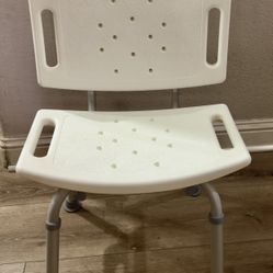 Small Shower Chair 💵 Silla Pequeña para Ducha