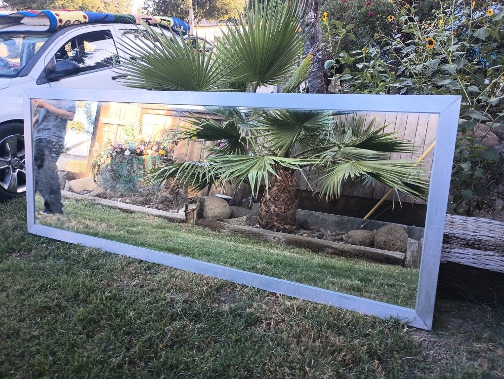 8 Ft X 3 Ft Mirror