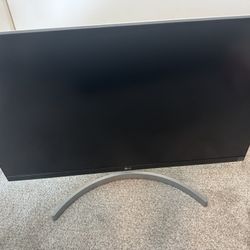 LG 27UL600 Monitor