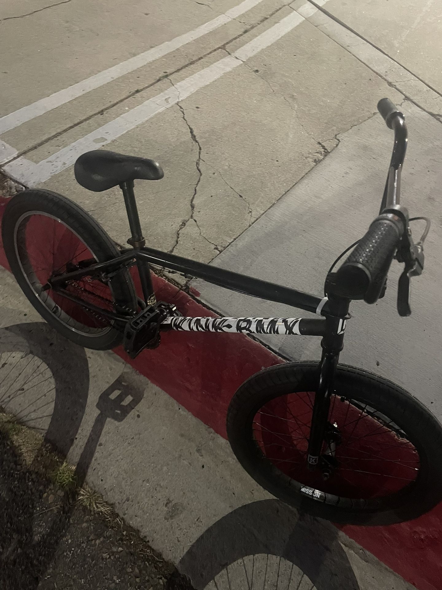 Kink Bmx Bike Read Description