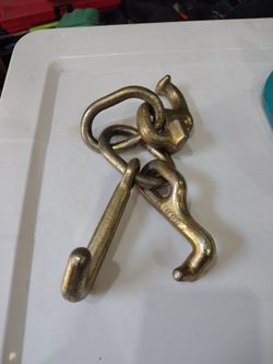 Mo-clamp tie down hooks
