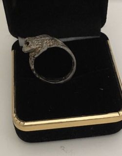 Handmade Vintage Sterling Silver Frog Ring size 5