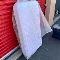 Memory foam crib mattress