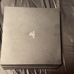 Ps4 Pro Lots Of Storage Space 