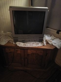 Tv/ DVD player in one