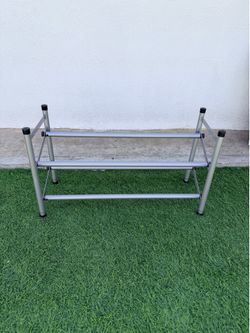 Telescopic shoe rack