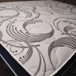 Queen Mattresses For sale 