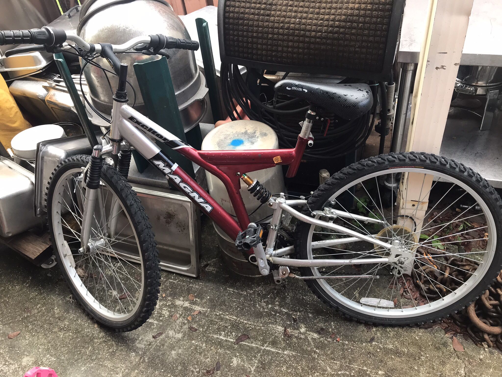 Bicicleta Muy Buena X50$