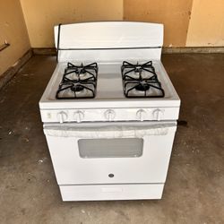 GE 30 Inch 4 Burner Gas Stove 