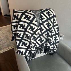 Women’s Sweater Cap, One Size