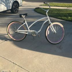 Firmstrong Cruiser Bike