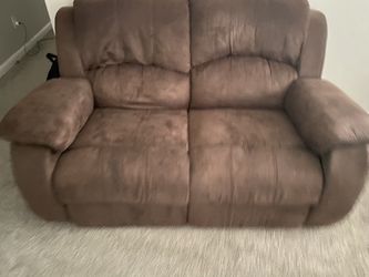 Couch - Recliner