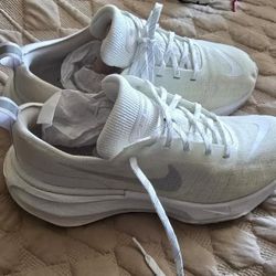 Women's Sneakers 