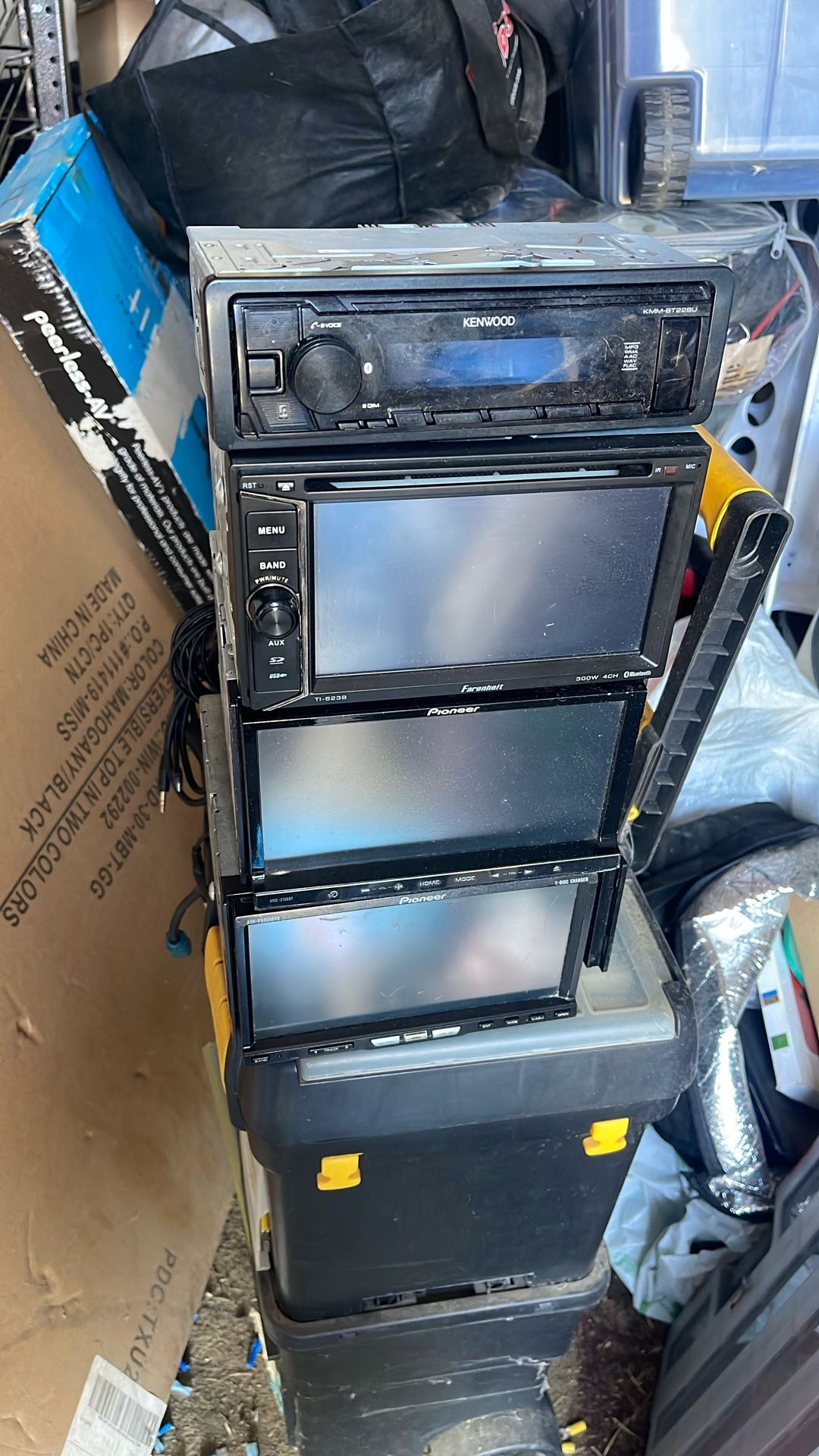Pioneer Double Din ,Fahrenheit Double ,and Ken wood Single Din ALL WORKS GOOD