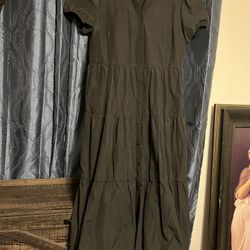 Black Tiered Maxi Sundress with short Puff Sleeves and V-neck