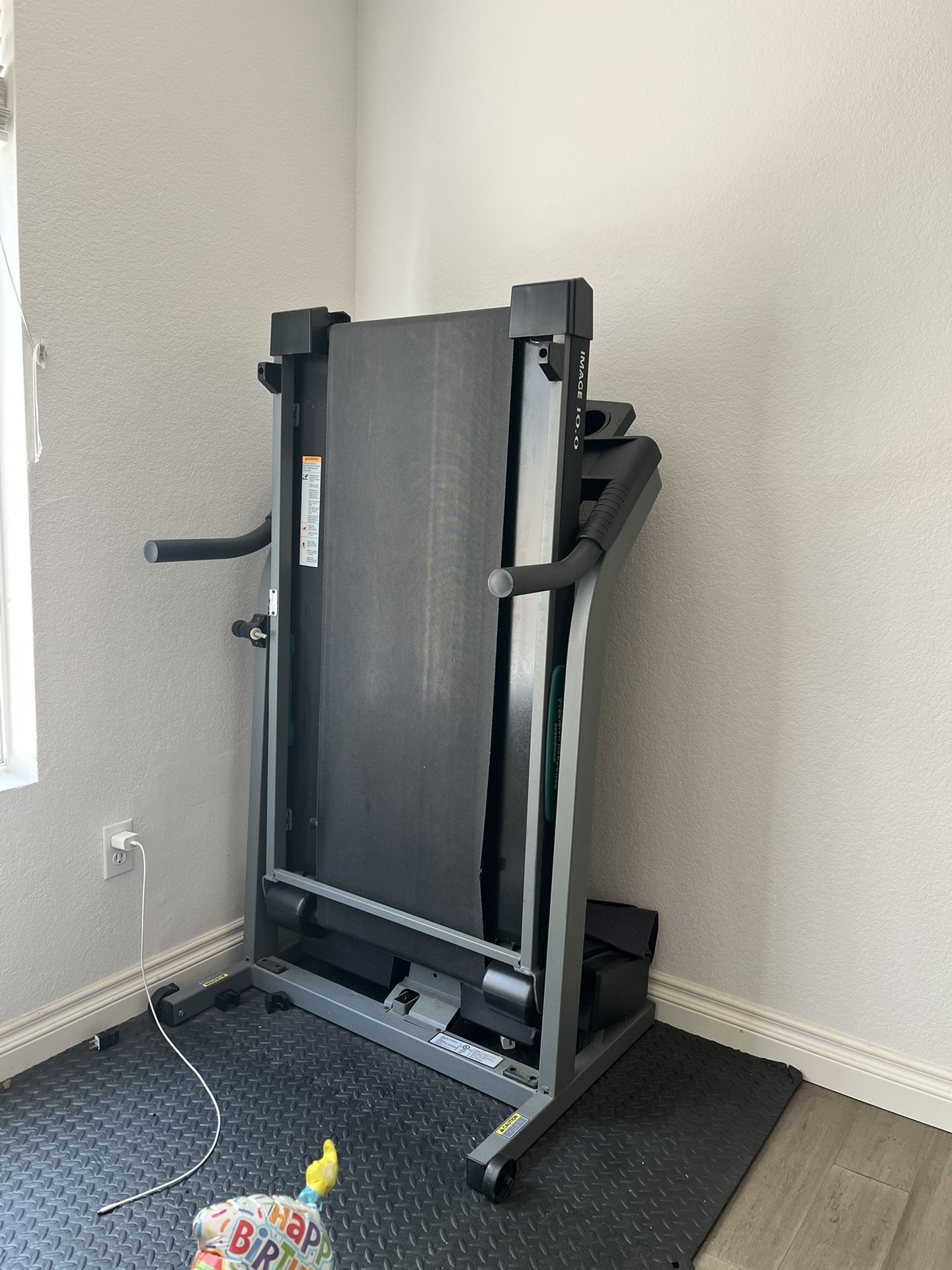 Working Treadmill