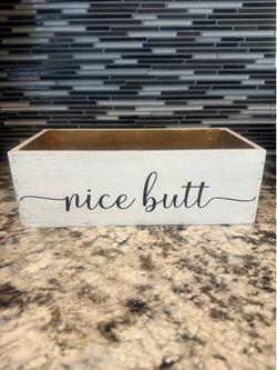 “Nice Butt” Bathroom Decor Toilet Paper Holder
