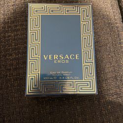 Versace Cologne 