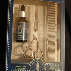 Men's Ultimate Care 3pc Grooming Essentials Set Asking 15$ 