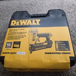 18-Gauge Pneumatic 2 in. Brad Nailer with Carrying Case

by DEWALT