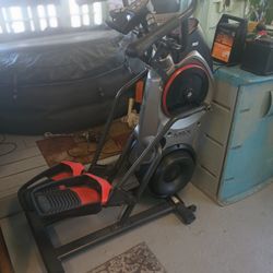 Bowflex Max Trainer M5