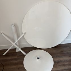 Round White Dining Table 40”