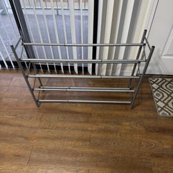 Expandable Shoe Rack