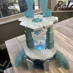 Frozen foldable mini castle