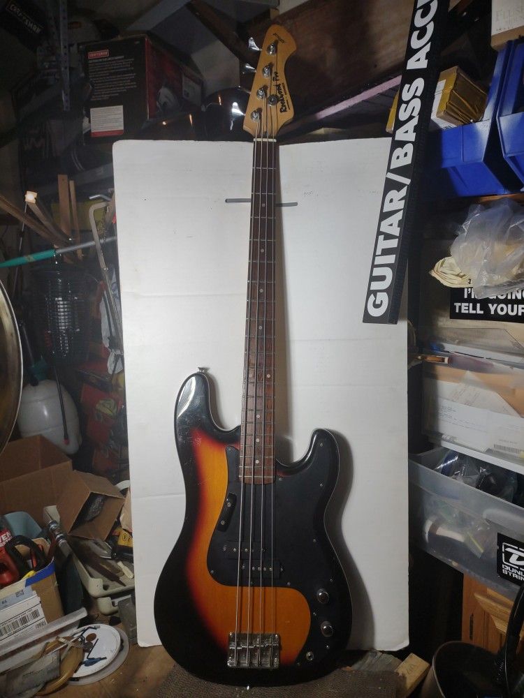 Rockwood Pro HOHNER Bass Guitar (MSR350) EXC Pro Setup & Bag!*