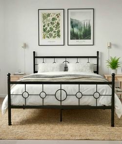 Queen Size Metal Bed Frame!