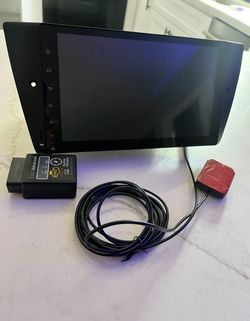 Wireless CarPlay & Android Auto 9 Inch Touchscreen