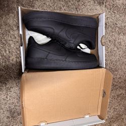 Nike Black forces 