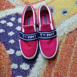 Tommy Hilfiger Lourena Slip-On Fashion Sneakers. 
eBay
eBay
 +1