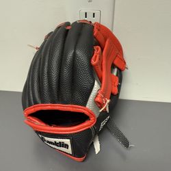 Franklin 8 1/2 inch glove