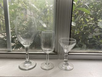 Wine Glasses 