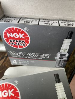 5 Ngk Spark Plugs Jeep Grand Cherokee 