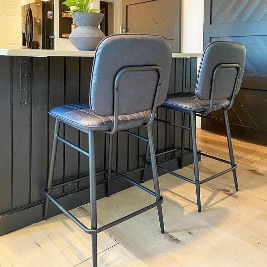 New Set of 2 PU Leather Counter Height Bar Stools with Back