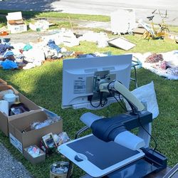Multi Family Yard Sale Lots Of Vintage 