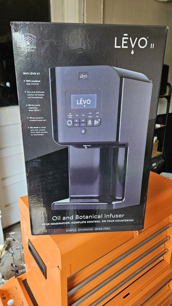 Levo ll Infusion Machine