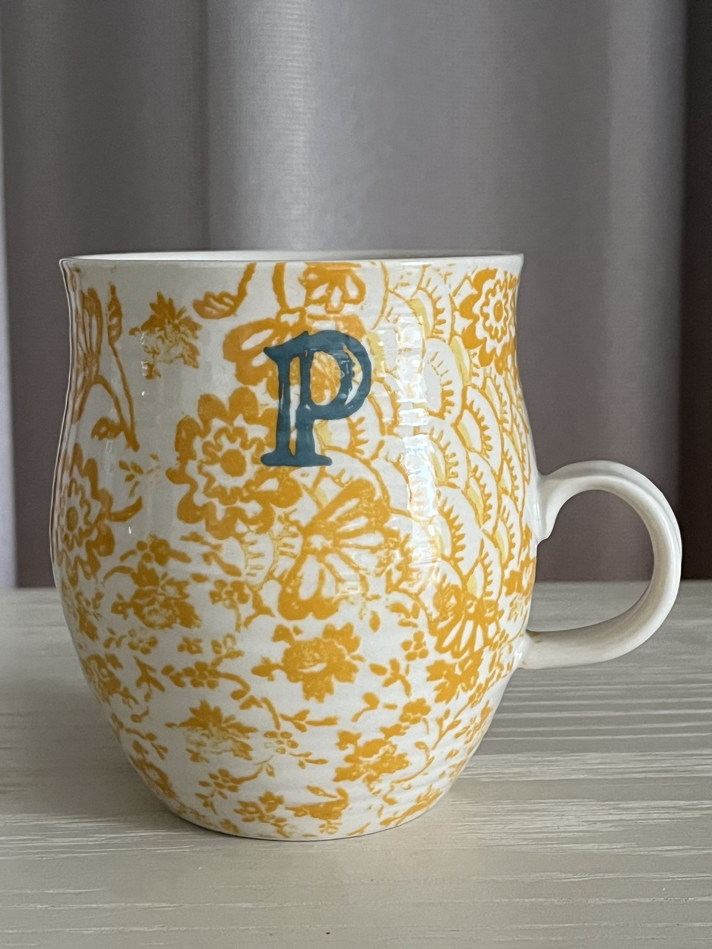 ANTHROPOLOGIE Homegrown Monogram Letter P Floral Initial Mug