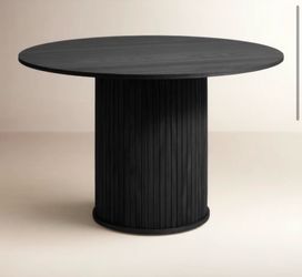 Dining room table