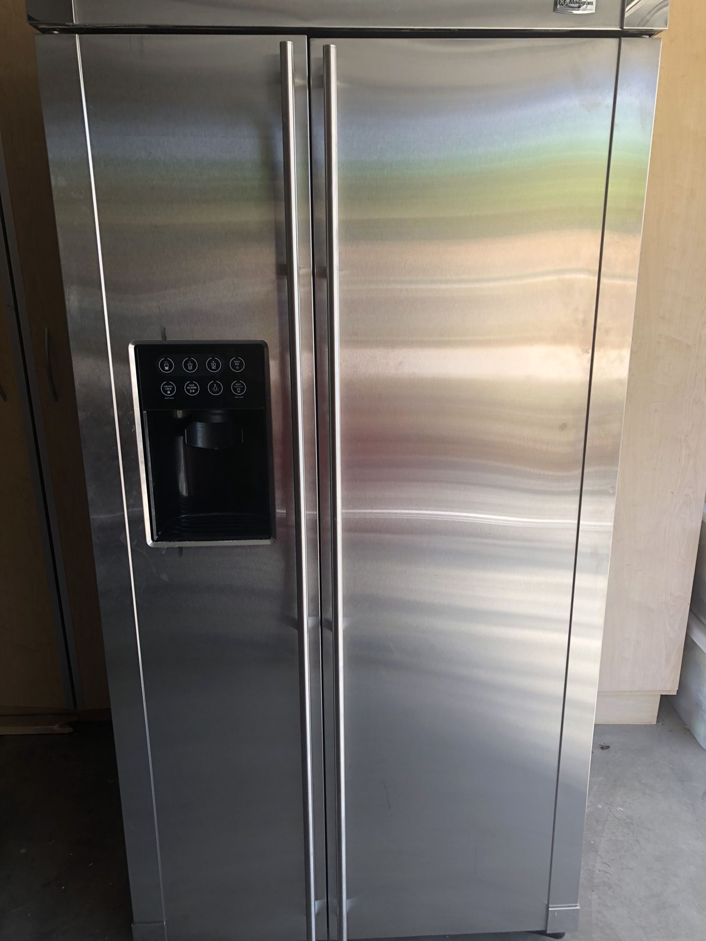 GE Monogram Fridge (Stainless Steel) 180 obo