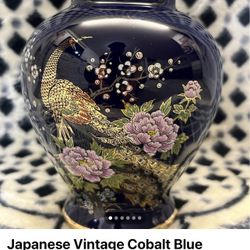 Japanese Vintage Cobalt Blue Peacock Porcelain Lidded Ginger Jar Mini Vase