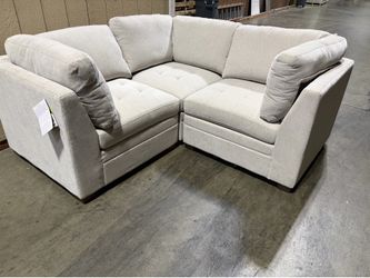 Beige Tisdale 3 Piece Modular Sectional Couch