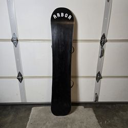 ARBOR Snowboard 144 cm with Bindings